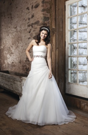 Traumhaftes Brautkleid von Sincerity